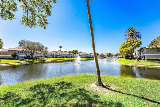 9118 Boca Gardens Parkway F, Boca Raton, FL 33496