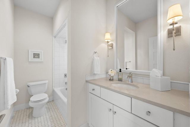 1603 Falcon Ledge DR, Austin, TX 78746