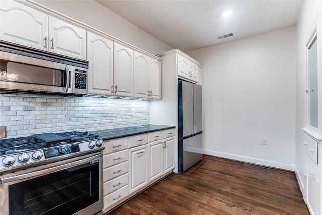 422 Monte Vista Drive, Dallas, TX 75223