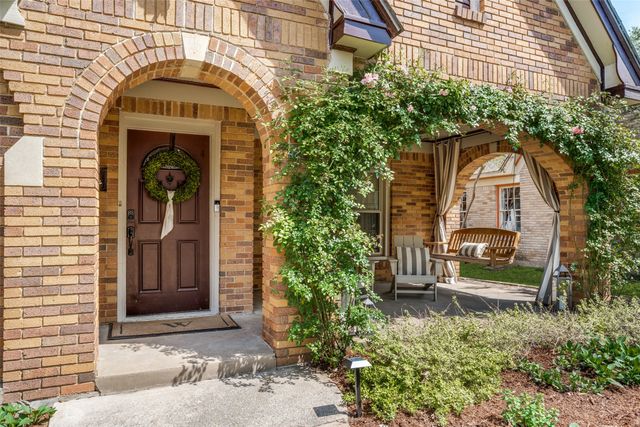 422 Monte Vista Drive, Dallas, TX 75223