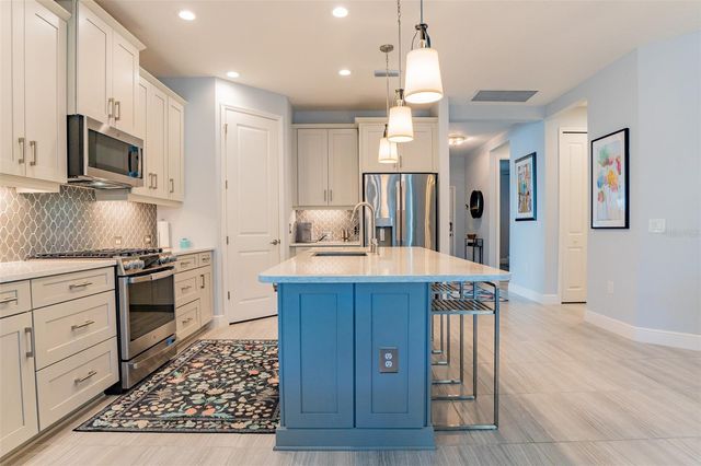 12525 PALATKA DRIVE, Venice, FL 34293