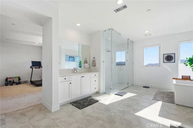 20556 W Wisteria Court, Porter Ranch, CA 91326