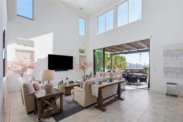 20556 W Wisteria Court, Porter Ranch, CA 91326