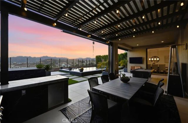 20556 W Wisteria Court, Porter Ranch, CA 91326