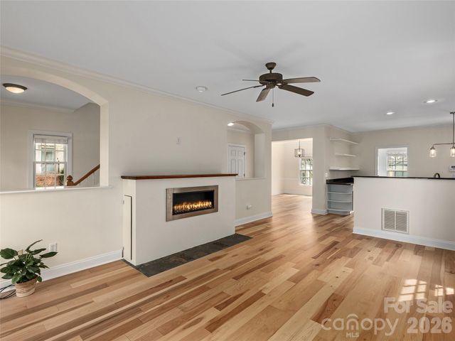 131 White Ash Drive E, Asheville, NC 28803