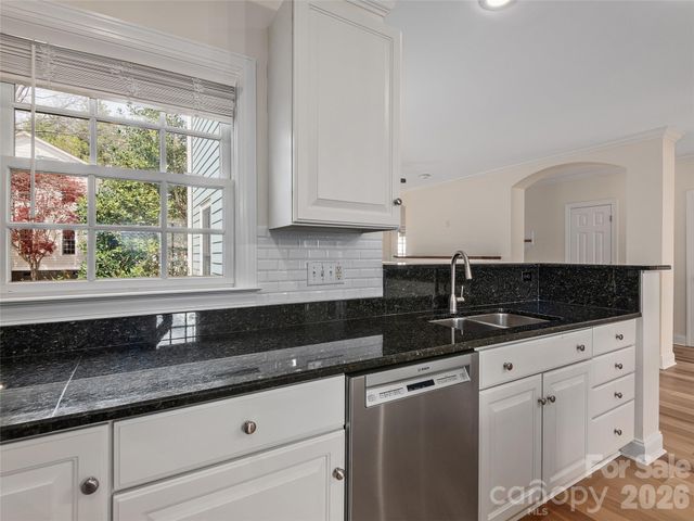 131 White Ash Drive E, Asheville, NC 28803