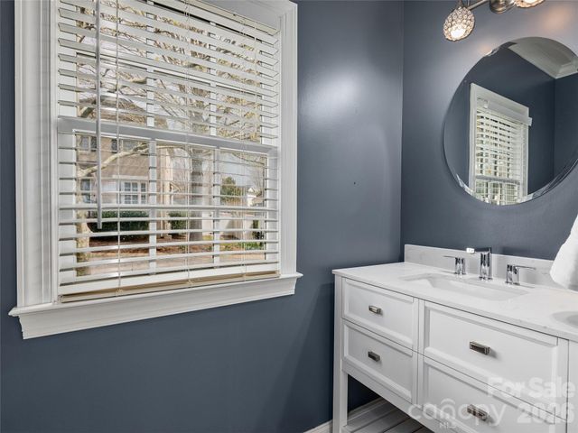 131 White Ash Drive E, Asheville, NC 28803