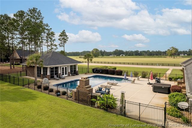 6880 Sim Canady Road, Hope Mills, NC 28348