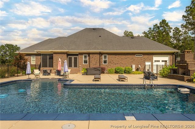 6880 Sim Canady Road, Hope Mills, NC 28348