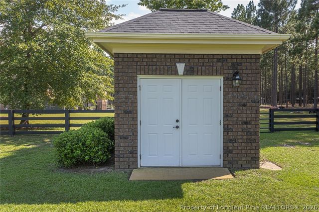 6880 Sim Canady Road, Hope Mills, NC 28348