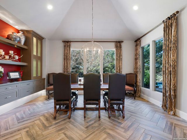 3915 El Chamizal, San Antonio, TX 78261