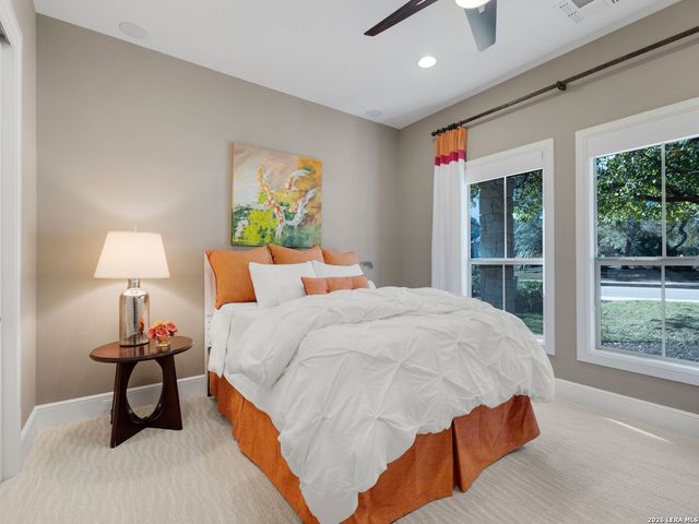 3915 El Chamizal, San Antonio, TX 78261