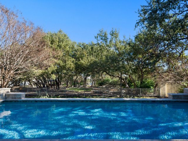 3915 El Chamizal, San Antonio, TX 78261