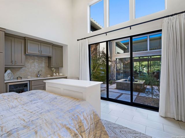 3915 El Chamizal, San Antonio, TX 78261