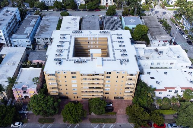 730 Pennsylvania Ave 210, Miami Beach, FL 33139