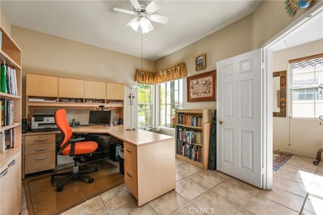 40465 Via Camposeco, Murrieta, CA 92562