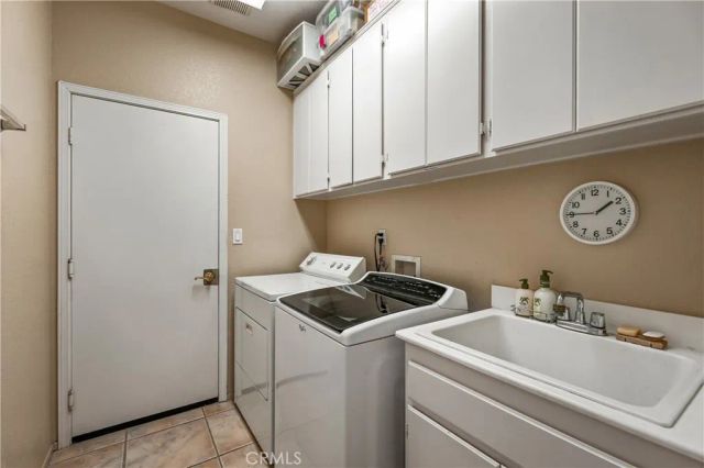 40465 Via Camposeco, Murrieta, CA 92562