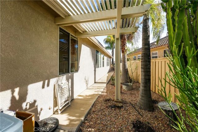 40465 Via Camposeco, Murrieta, CA 92562