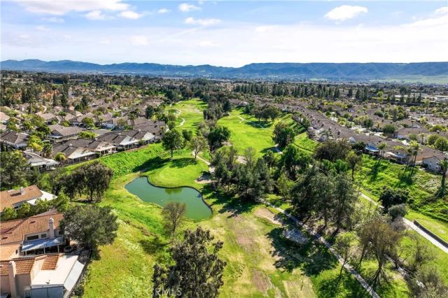 40465 Via Camposeco, Murrieta, CA 92562