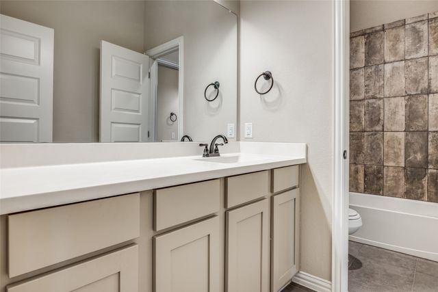 2511 Linwood Drive, Venus, TX 76084