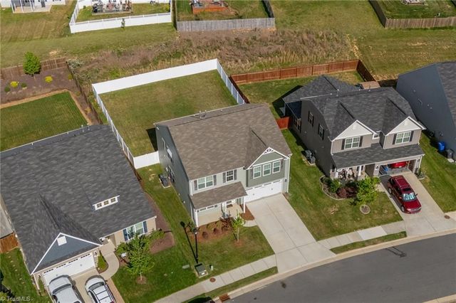 1934 Kippen Drive, Kernersville, NC 27284
