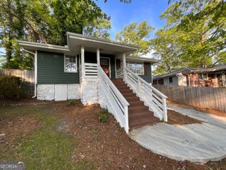 136 Victor Circle NW, Atlanta, GA 30314