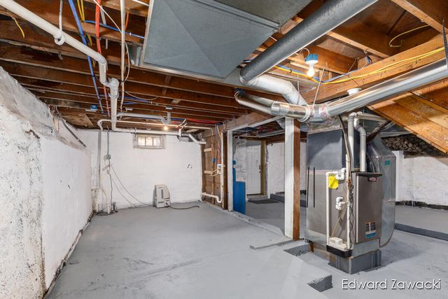 6914 Young Avenue Ne, Cannon Twp, MI 49341