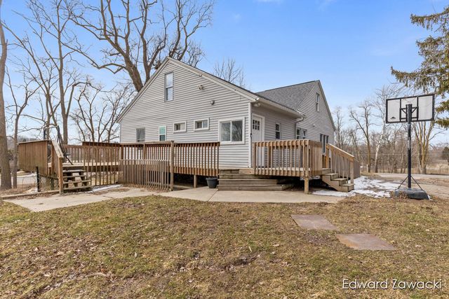 6914 Young Avenue Ne, Cannon Twp, MI 49341