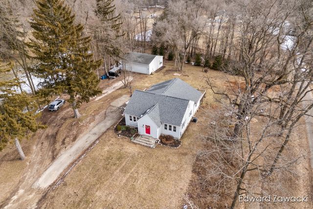 6914 Young Avenue Ne, Cannon Twp, MI 49341