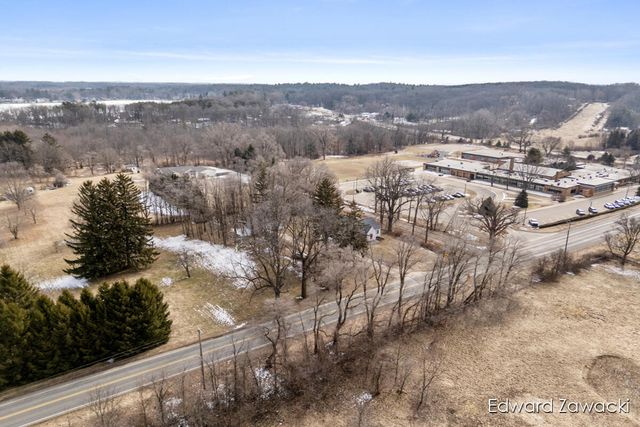 6914 Young Avenue Ne, Cannon Twp, MI 49341