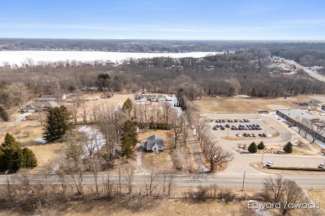 6914 Young Avenue Ne, Cannon Twp, MI 49341