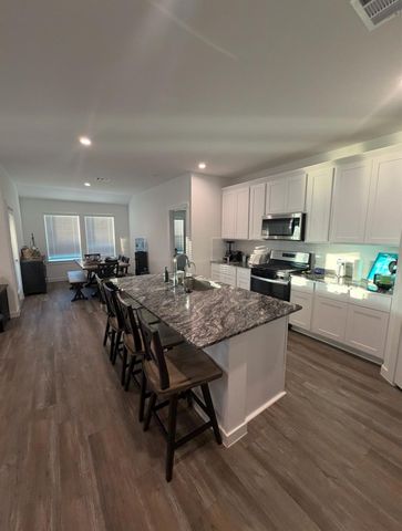 4204 Willow Bay Court, League City, TX 77573