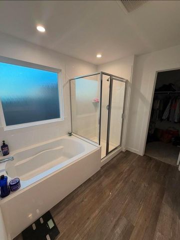 4204 Willow Bay Court, League City, TX 77573