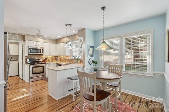 5721 Carmel Station Avenue, Charlotte, NC 28226