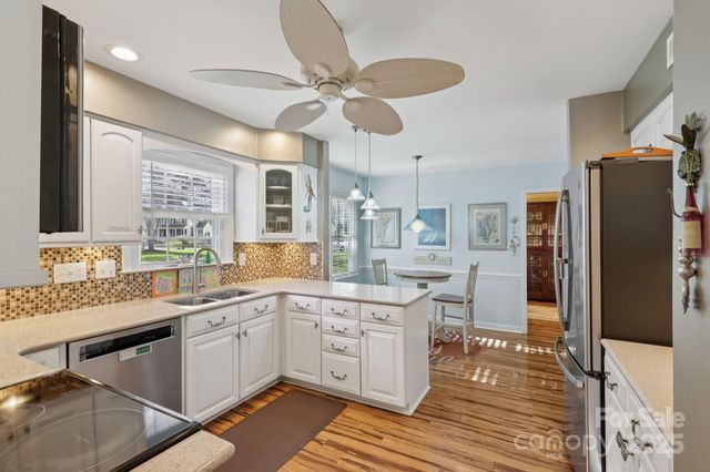 5721 Carmel Station Avenue, Charlotte, NC 28226