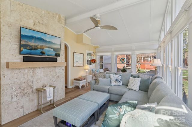 5721 Carmel Station Avenue, Charlotte, NC 28226