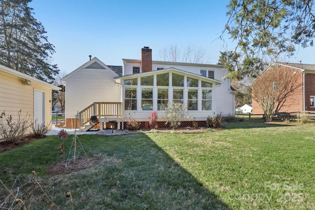 5721 Carmel Station Avenue, Charlotte, NC 28226