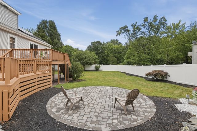 101 Moody Street, Bellingham, MA 02019