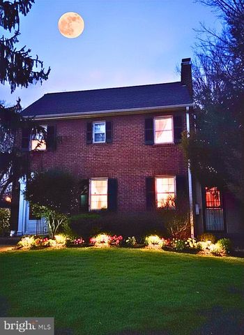 4316 EAST-WEST HWY, Hyattsville, MD 20782