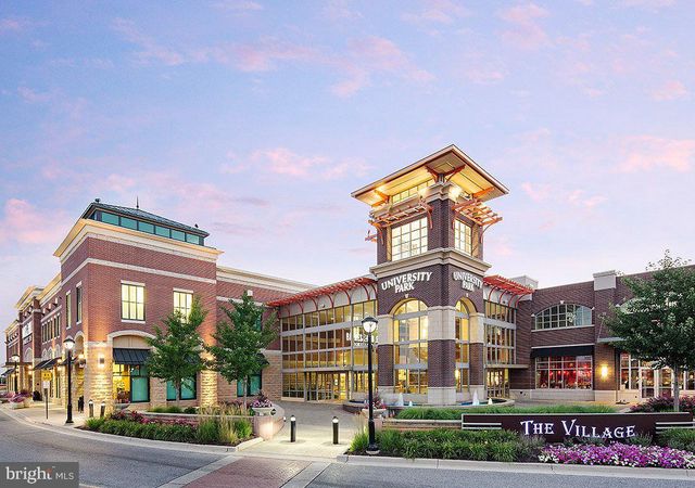 4316 EAST-WEST HWY, Hyattsville, MD 20782