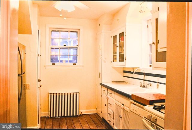 4316 EAST-WEST HWY, Hyattsville, MD 20782