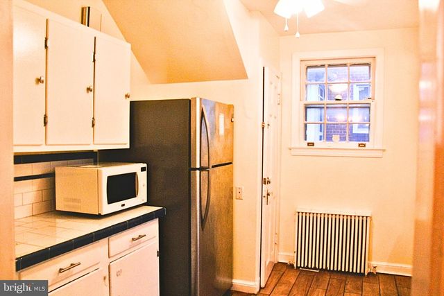 4316 EAST-WEST HWY, Hyattsville, MD 20782