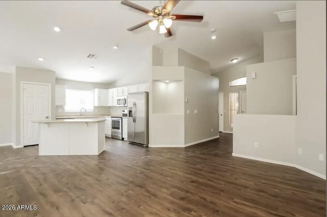 3352 E CHICKADEE Road, Gilbert, AZ 85297
