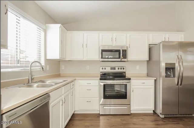3352 E CHICKADEE Road, Gilbert, AZ 85297