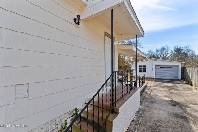 1812 Mable Street, Hattiesburg, MS 39401