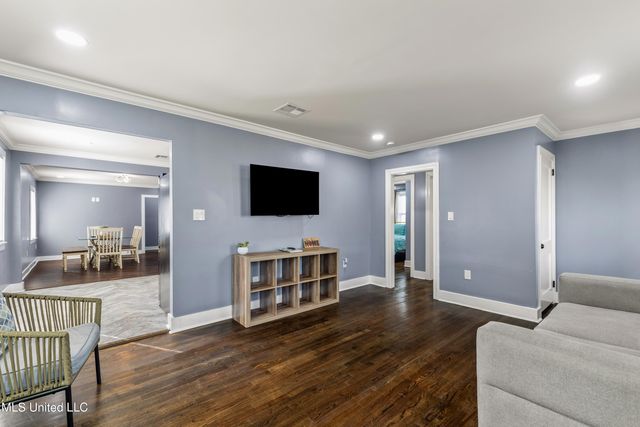 1812 Mable Street, Hattiesburg, MS 39401