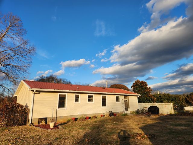 1039 Old Columbia Rd, SW, Chapel Hill, TN 37034