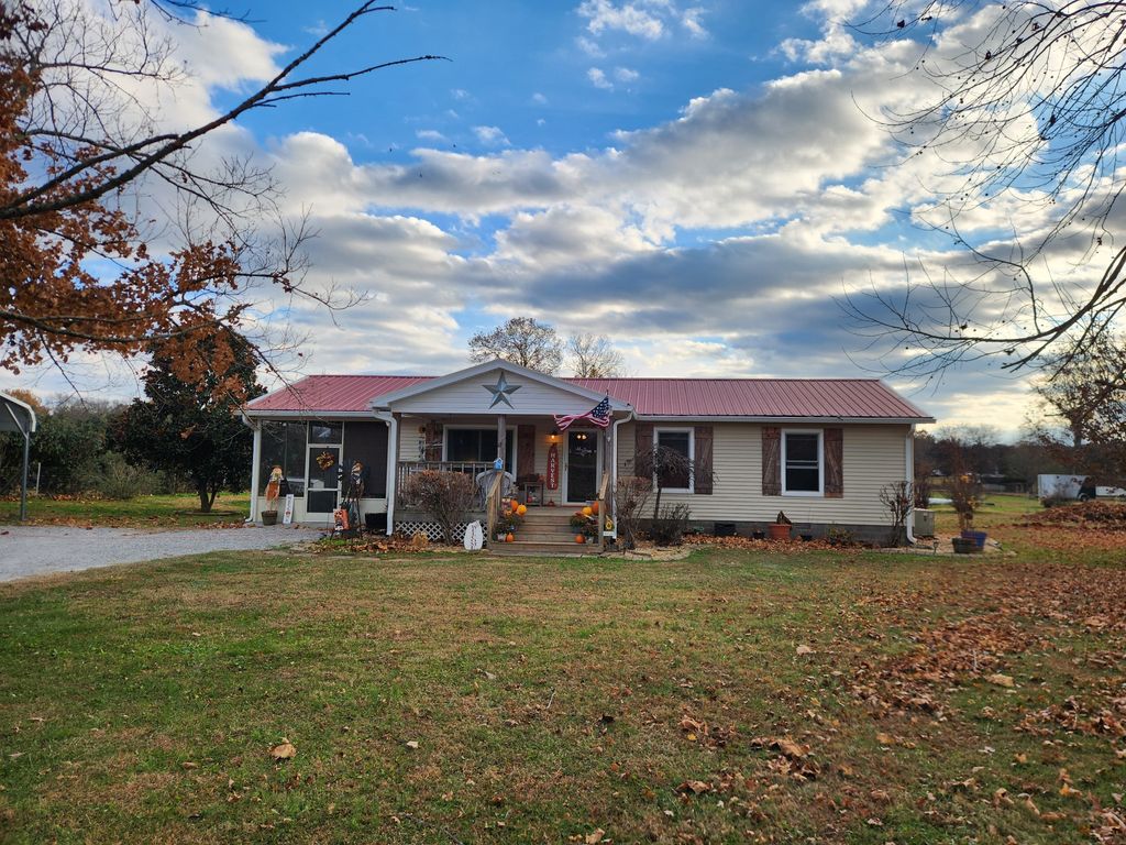 1039 Old Columbia Rd, SW, Chapel Hill, TN 37034