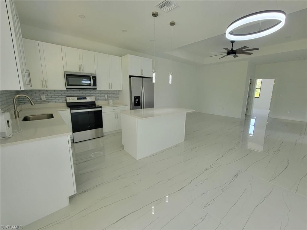 884-886 Milwaukee BLVD, LEHIGH ACRES, FL 33974 — photo 3