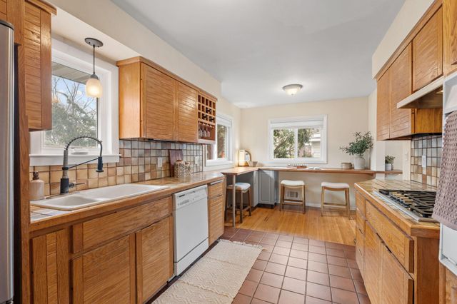 8806 Minnetonka Boulevard, Saint Louis Park, MN 55426